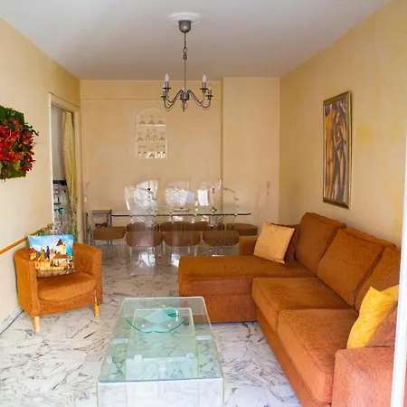 Chill Out Apartment, 2 Mins From Nicea