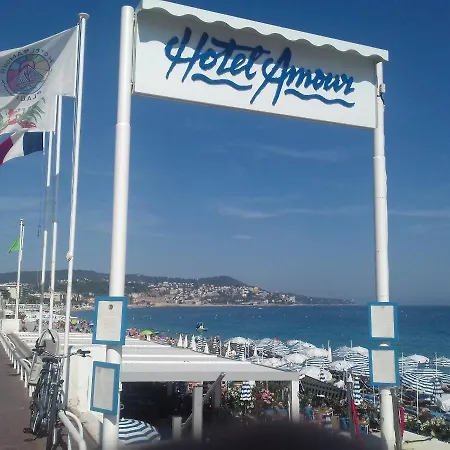 Chill Out Apartment, 2 Mins From *