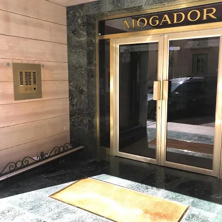 아파트 Chill Out Apartment, 2 Mins From *