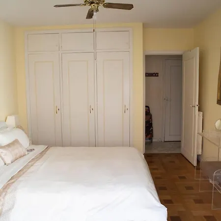 Chill Out Apartment, 2 Mins From Lejlighed Nice